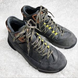 clarks tri outflex gtx